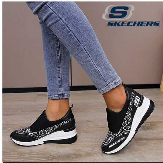 SKECHERS® LEGJOBB MINDENNAPI ORTOPÉDIAI MASSZÁZS CIPŐK 2025-BEN