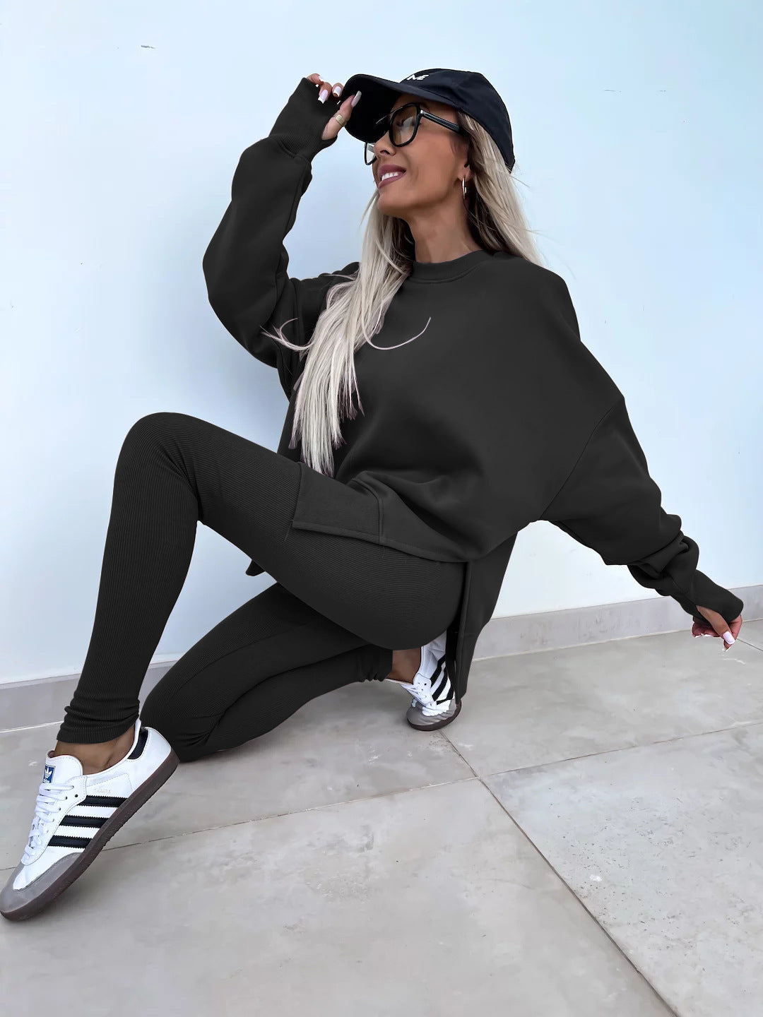 Kényelmes oversize pulóver és leggings szett