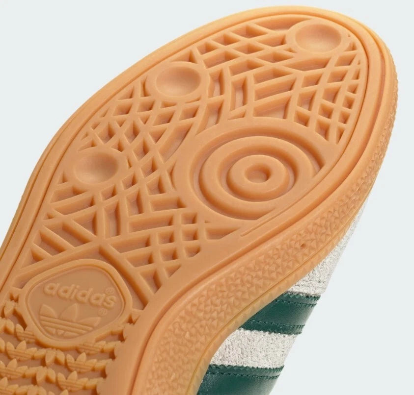 Kényelmes Adidas® 2025 cipők