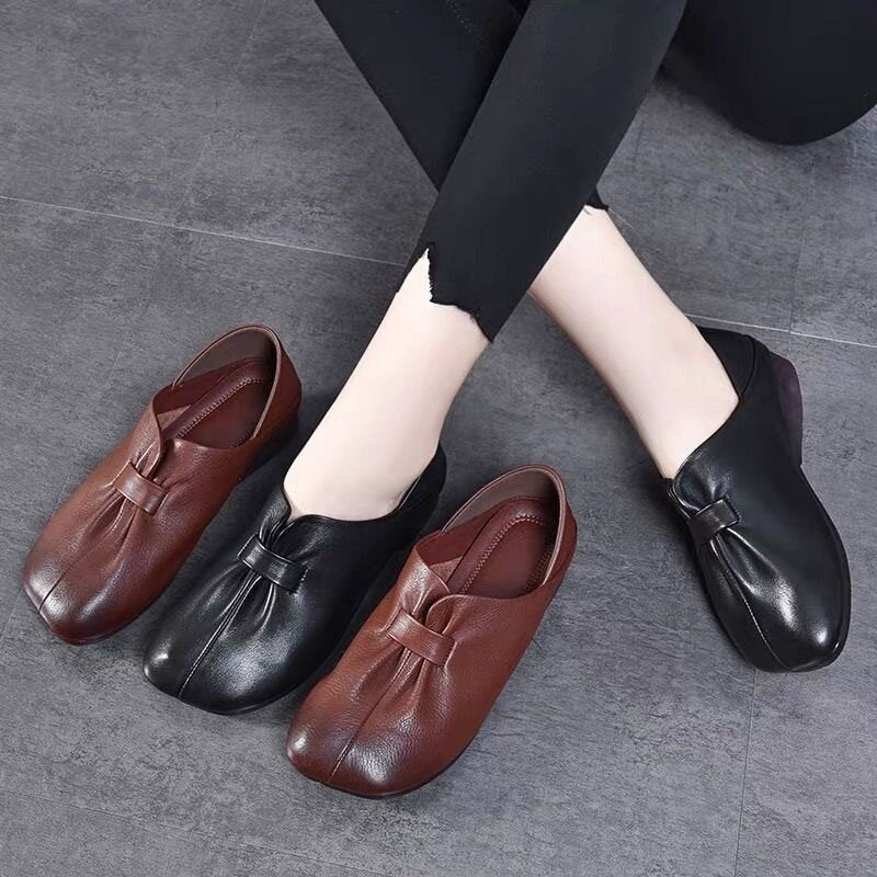 2025-ös új kényelmes, alacsony sarkú bőrcipő puha talppal