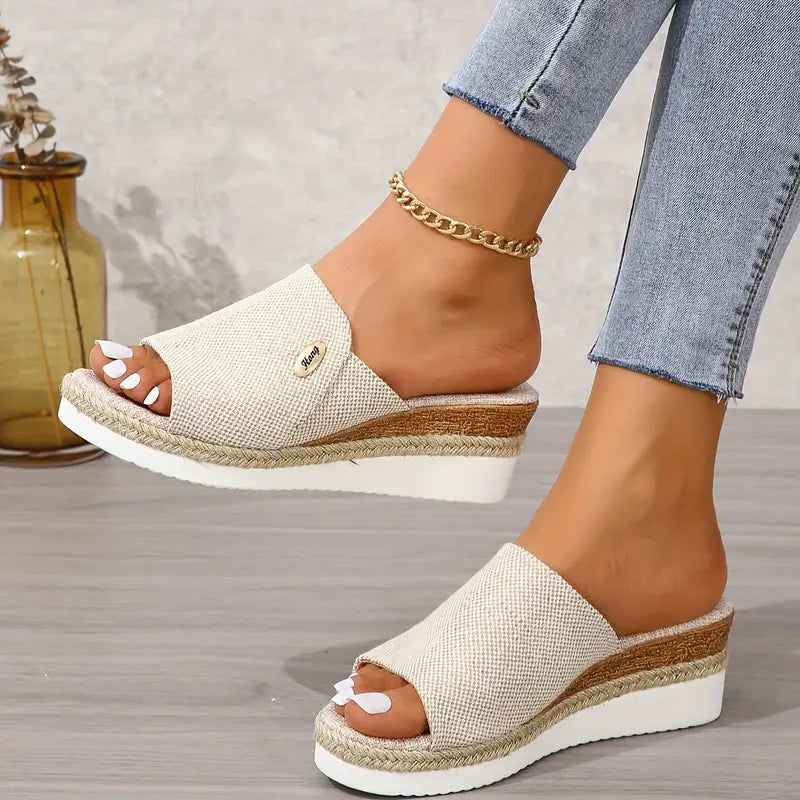 NŐI INGYENES CSÚSZTÁS ORTOPÉD SZANDÁLON