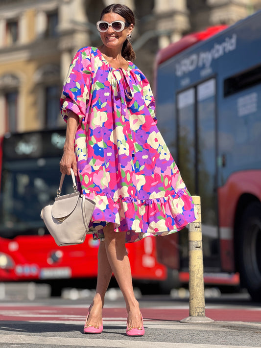 Virágmintás, egyvállas, kétirányú ingszoknya