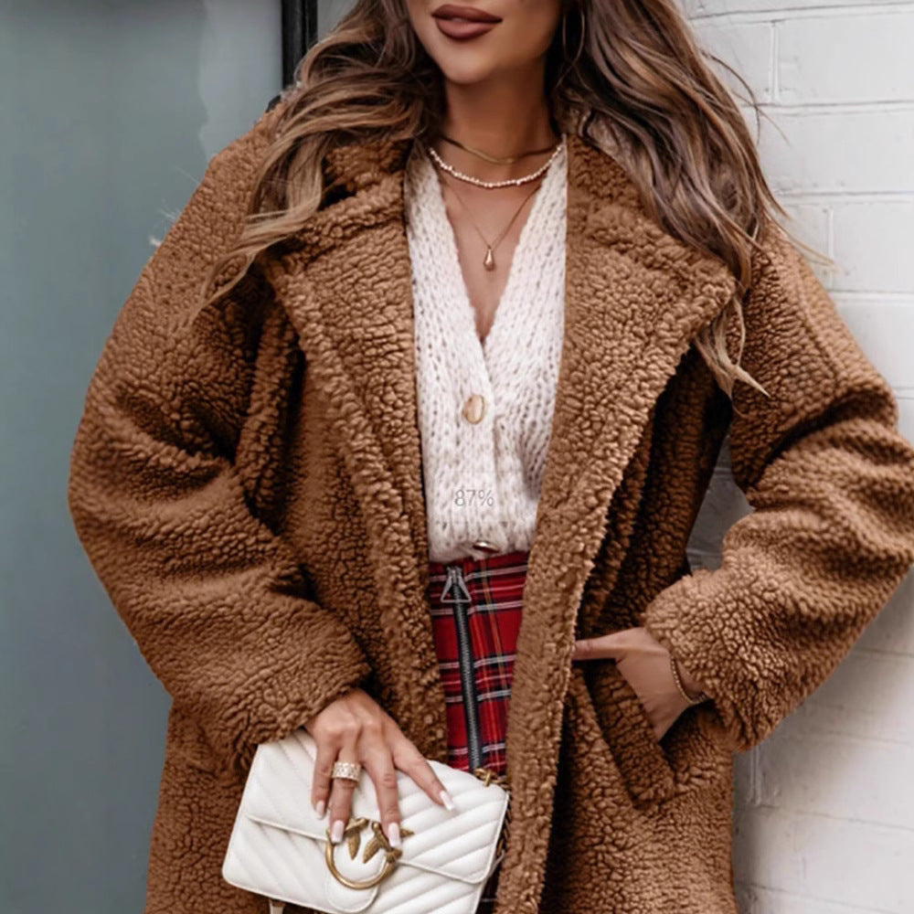 Női alkalmi hajtókás plüss kabát