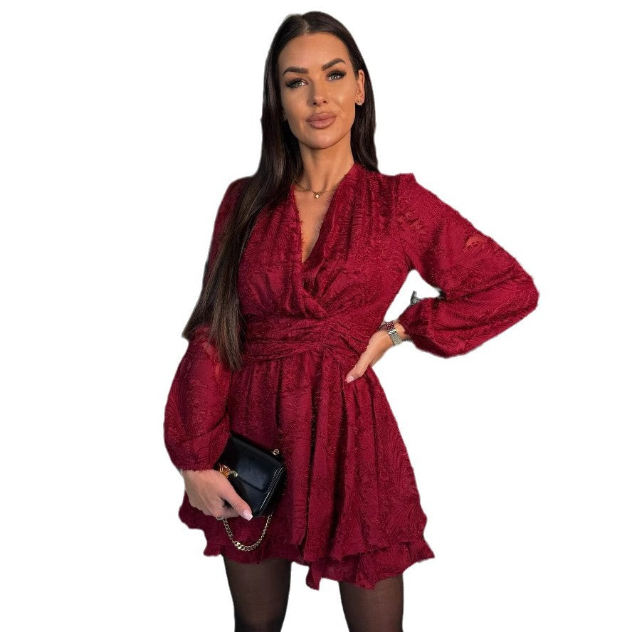 Nőies ruha V-nyakkal