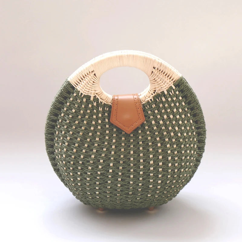 EZ A KORLÁTOZOTT KIADÁSÚ KÖRNYEZETBARÁT RATTÁN SZALMATÁSKA