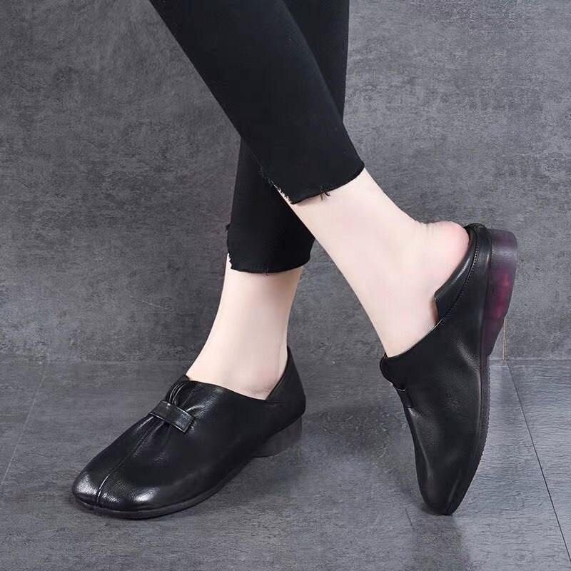 2025-ös új kényelmes, alacsony sarkú bőrcipő puha talppal