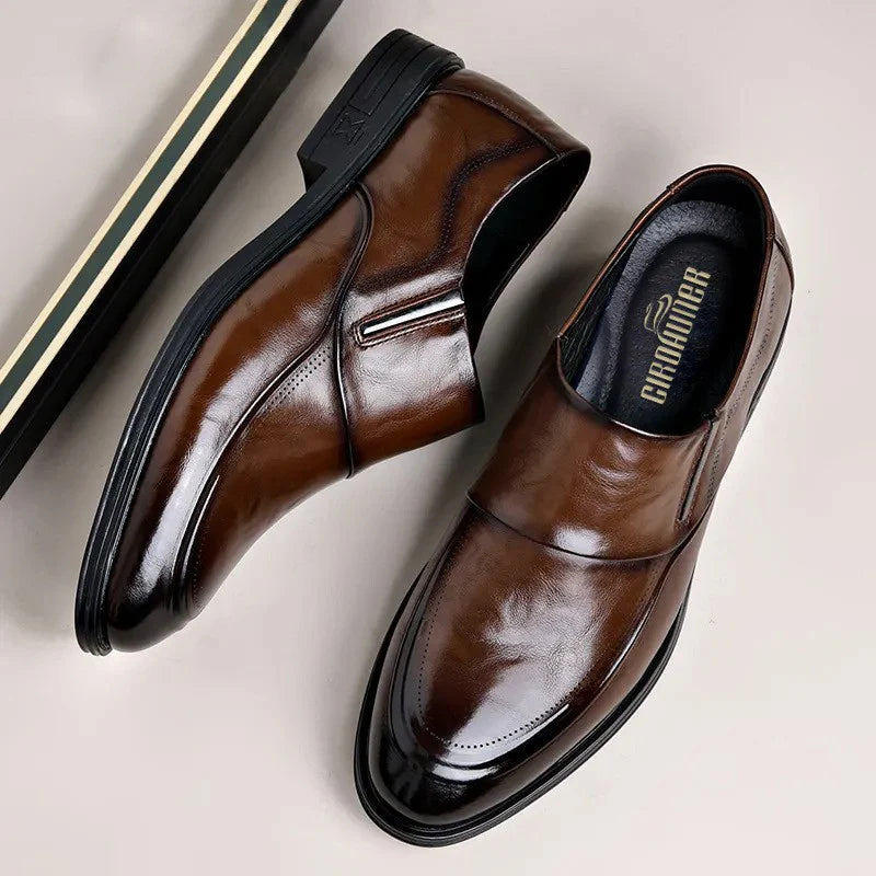 Valódi bőrből készült férfi alkalmi olasz cipő