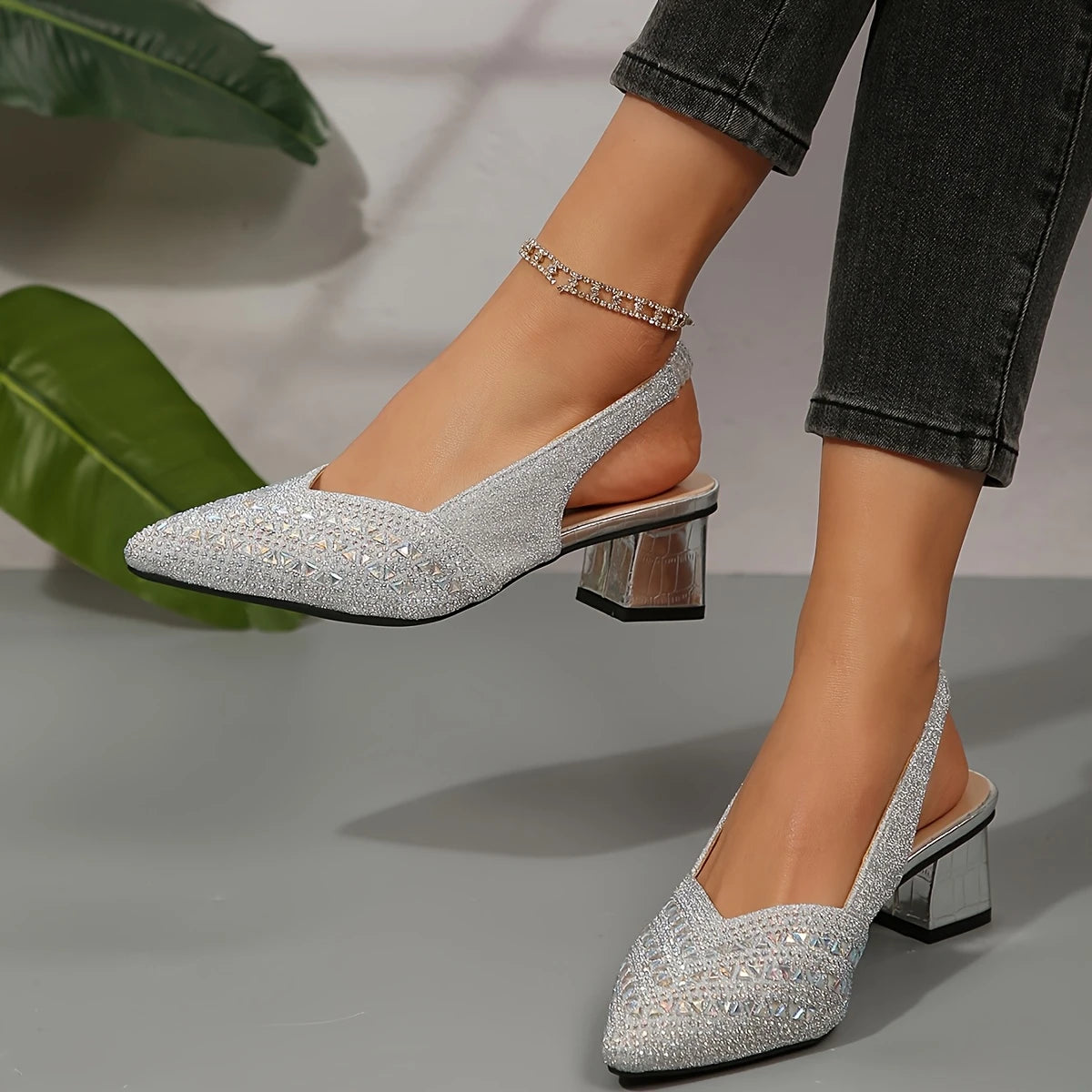 Elegáns dreneston szandál kötéllel