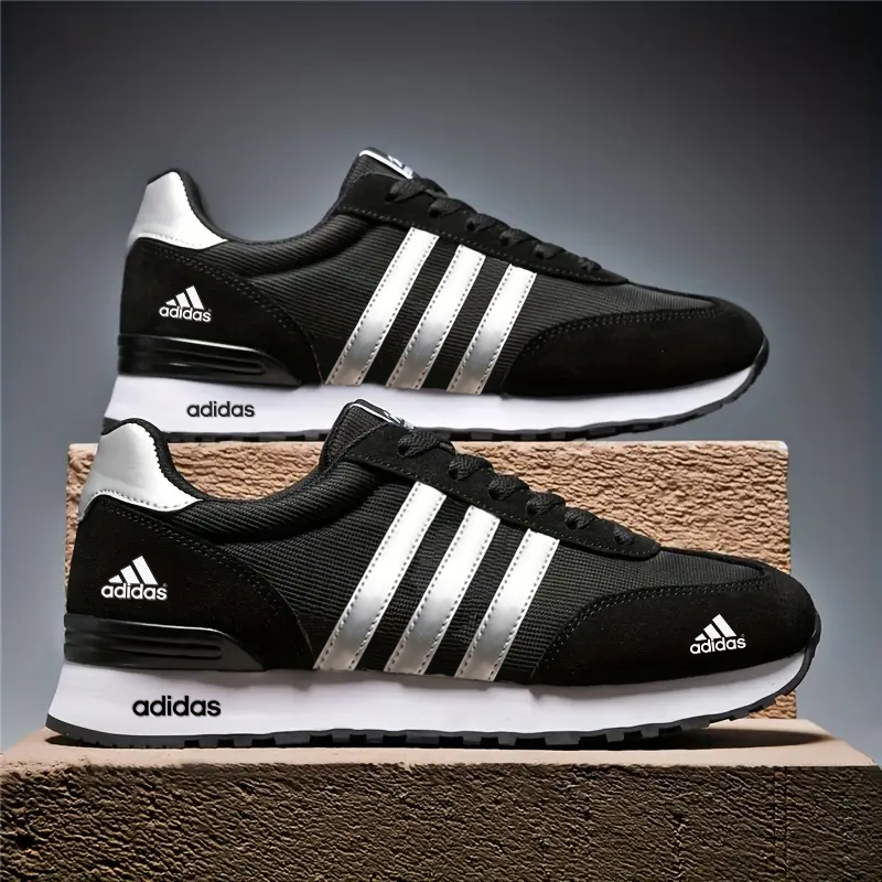 2025 M. NAUJI VASARINIAI KVĖPUOJANTYS „ADIDAS®“ VYRIŠKI SPORTINIAI BATELIAI