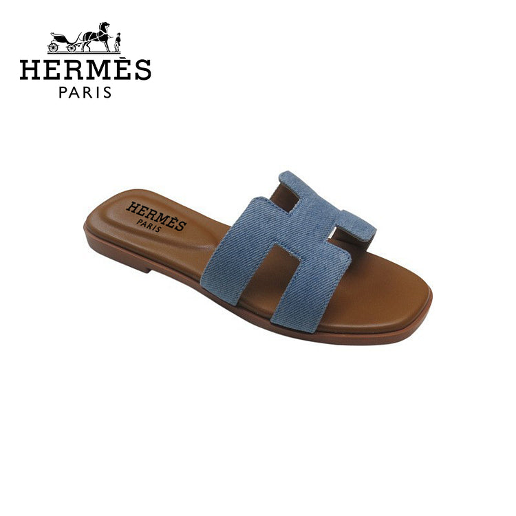 Hermes® női borjúbőr szandál