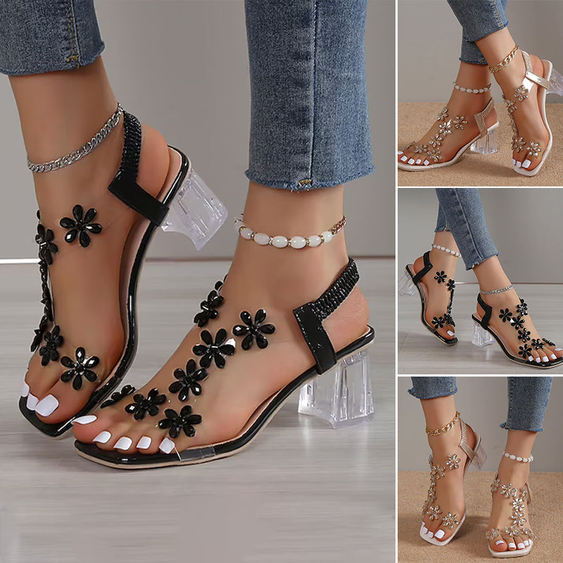 Vastag szandál kővirággal és vastag sarokkal