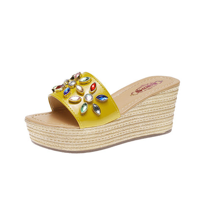 Új nyári színes flitteres papucs