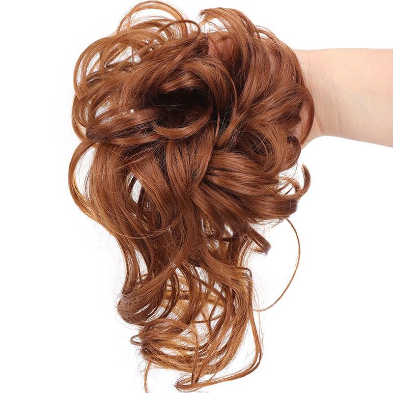 Scrunchie hosszabbítók rendetlen göndör kontyban