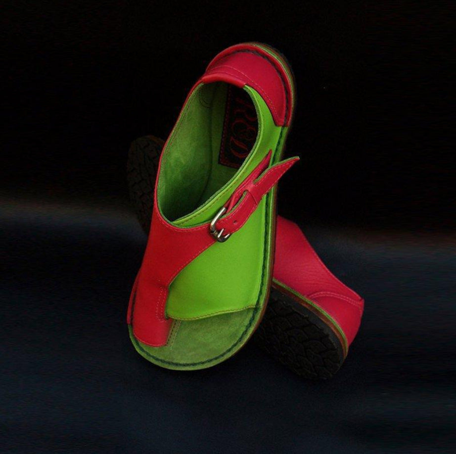 NŐI PUHA BŐR SZANDÁL